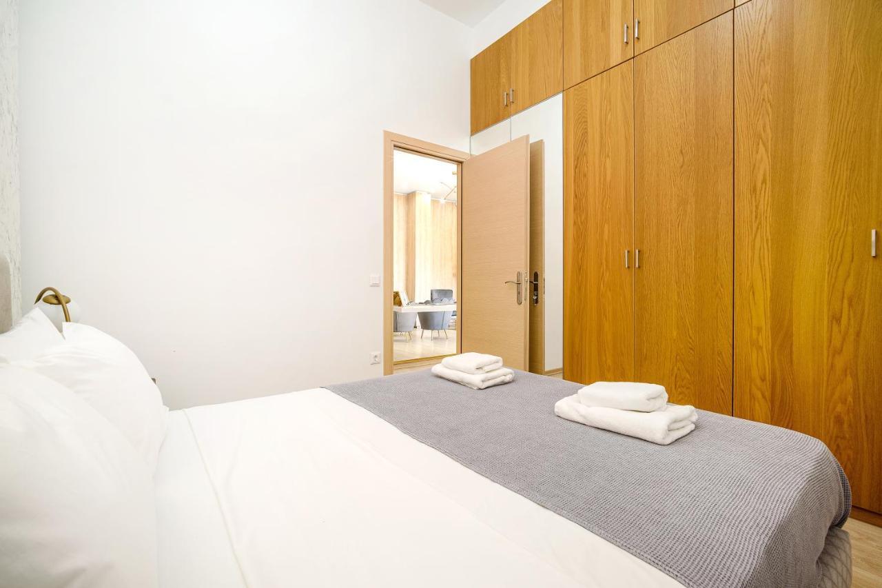 Apartamento Gk City Vibe Atenas Exterior foto